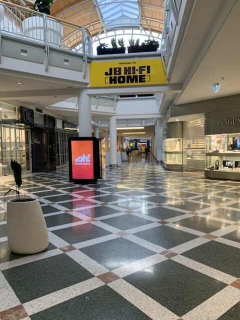 an image of a shopping mall with no people in it.